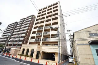 大阪府東大阪市友井5【マンション】の外観