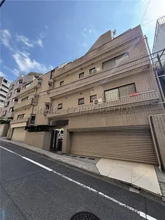 クレストコートの画像