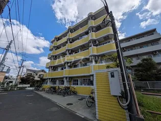イエローエンバシーの画像