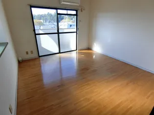 プライムコート【3階】の居間