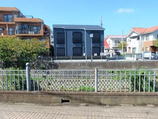 MY SELF (マイ セルフ)【2階】の外観