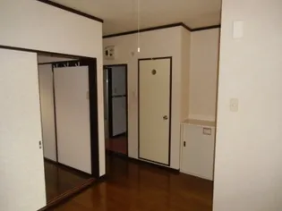 コーポ村松 B棟【1階】の内装