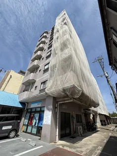 ビッグバーンズマンション サンコート神宮東【6階】の外観