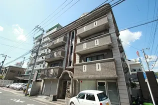 フローラル三篠【4階】の外観