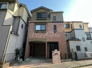 神奈川県川崎市中原区上平間【一戸建】の外観