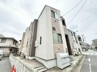 ハーモニーテラス東金町III【1階】の外観