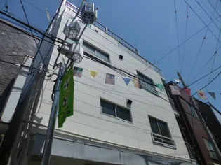 共栄ビル【2階】の外観