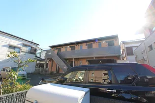 ブル-ジュHS【2階】の外観