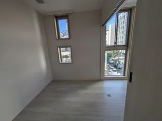 ブランロゼ二日町【3階】の居間