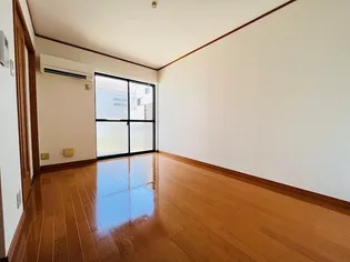 ラポール瑞穂 Iの居間