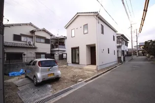 大阪府茨木市太田1【一戸建】の外観