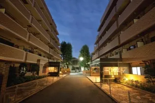 リヴシティ新宿弐番館【4階】の外観