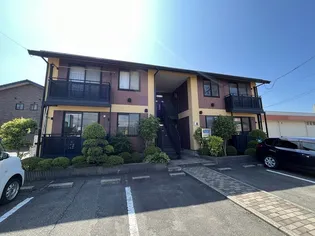 新潟県新発田市新栄町2【アパート】の外観