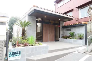 エスポワール中目黒【2階】の外観