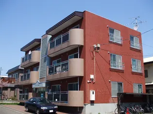 グラーデ宮の森の画像