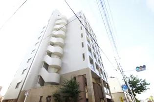 ダイアパレス皆実町弐番館【4階】の外観