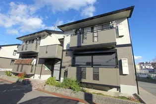 ベェルヴィジュールB棟【2階】の外観