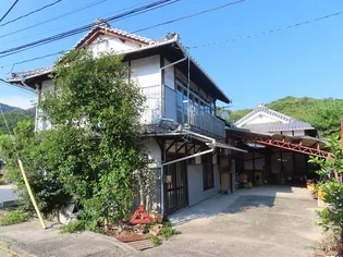 広島県江田島市江田島町宮ノ原1【アパート】の外観