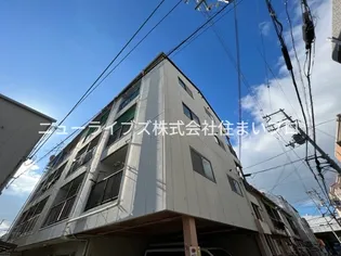 カトレアマンション【3階】の外観