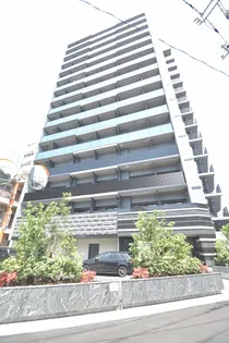 スーレナディの画像