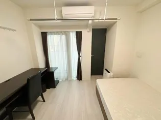 東京都新宿区市谷薬王寺町【マンション】の外観