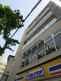 東京都新宿区早稲田南町【マンション】の外観