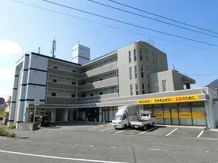 パインビレッジ【3階】の外観