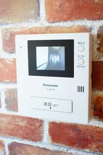 コモビアレ【3階】の外観