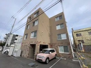 ユヌ スリーズの画像
