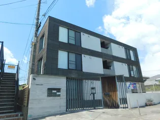 DEARCOURT【3階】の外観