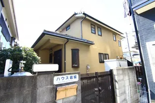ハウス岩城【2階】の外観