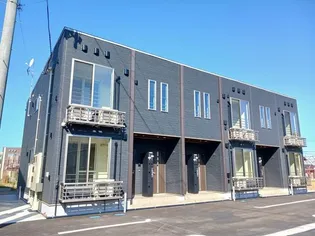 新潟県長岡市関原町1【アパート】の外観