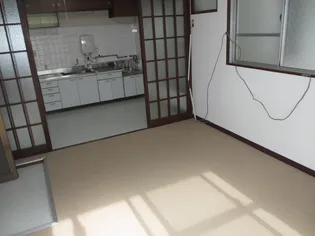 ランマンション【3階】の居間