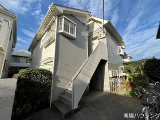 サン・パレス【2階】の外観