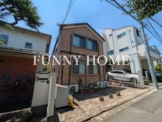 ロビンコート祐天寺【1階】の外観