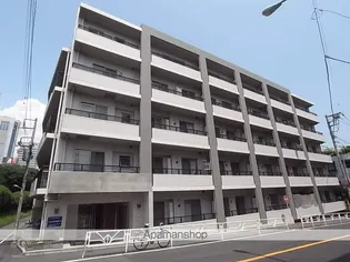東京都渋谷区初台1【マンション】の外観
