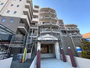 ロワール【6階】の外観