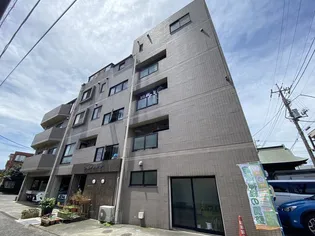 リベルテタカハシの画像