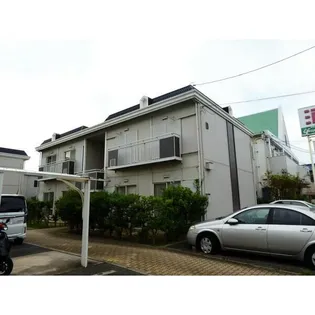 ファミール泉の画像