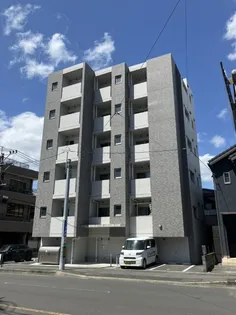 Le Phare【3階】の外観