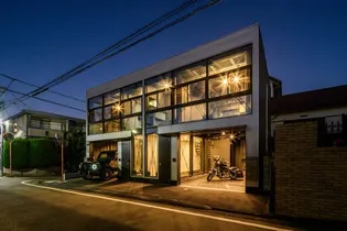 奥沢ガレージハウス【2階】の外観