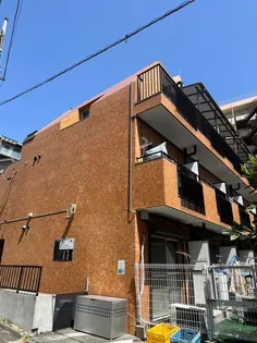 プラーズ南荻窪【3階】の外観