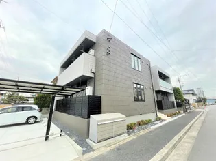 LUXELの画像