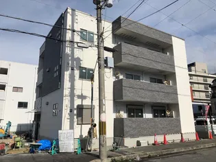 フジパレス羽倉崎駅前の外観