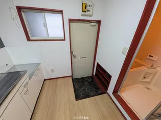 ハイツリッチ前橋【1階】の玄関