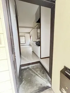 大京ハイム【1階】の玄関