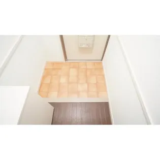 マルベリーハイツ【1階】の玄関