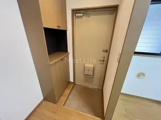 マイプレイス【3階】の玄関