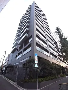 レジディア西麻布【13階】の外観