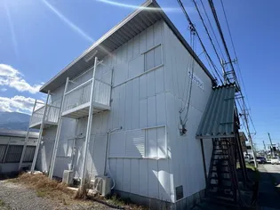 ウエストランド【1階】の外観